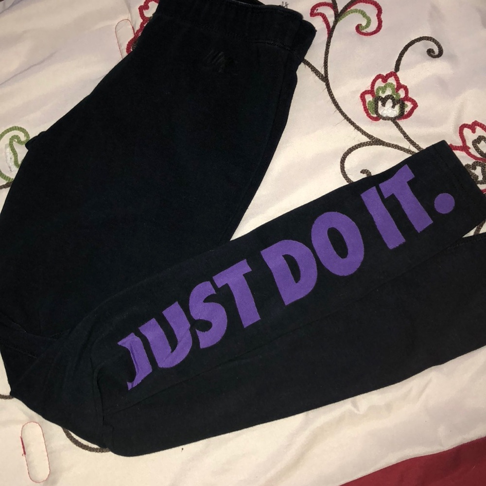Women’s Nike JDI leggings